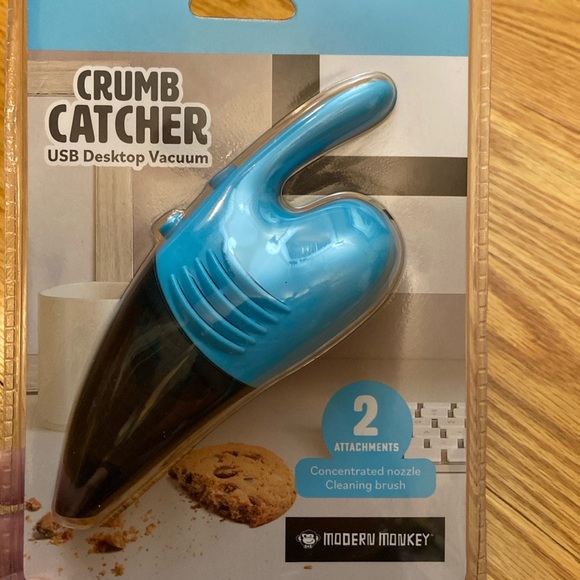 NWT USB Crumb Catcher Desktop Vacuum Modern Monkey - Picture 1 of 4